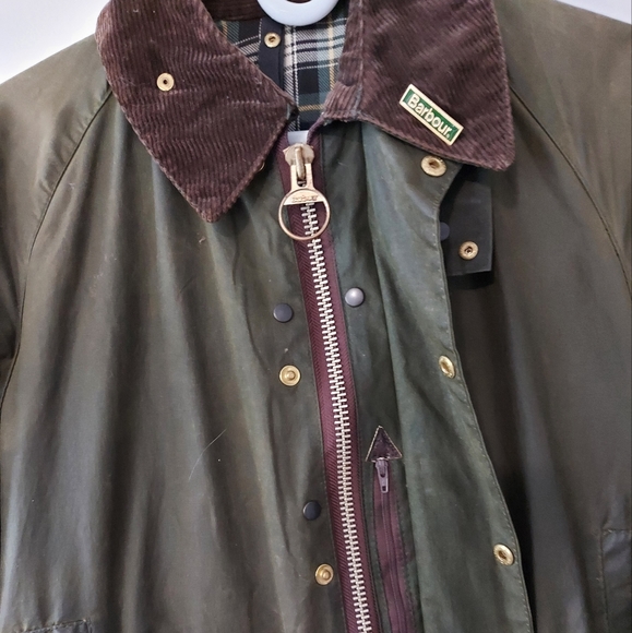 COPY - Vintage Barbour waxed canvas raincoat - Picture 2 of 7